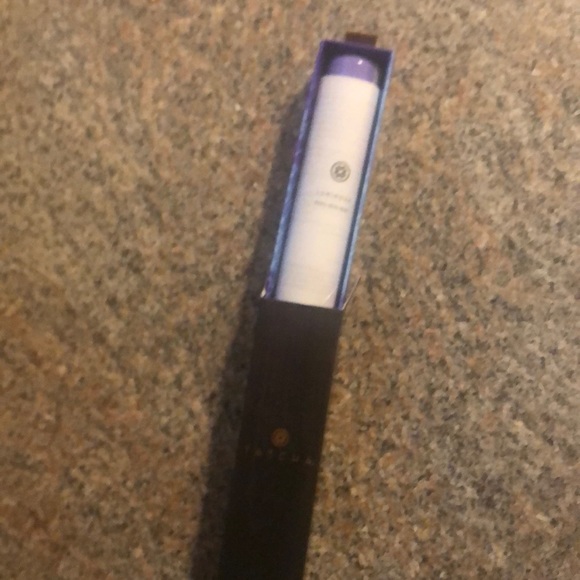 Luminous dewy skin mist - Picture 3 of 3